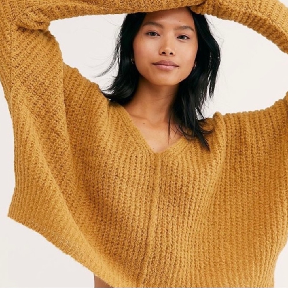 SOLD Free People Moonbeam V-Neck Alpaca Blend Sweater In Noon Sun - Picture 5 of 14